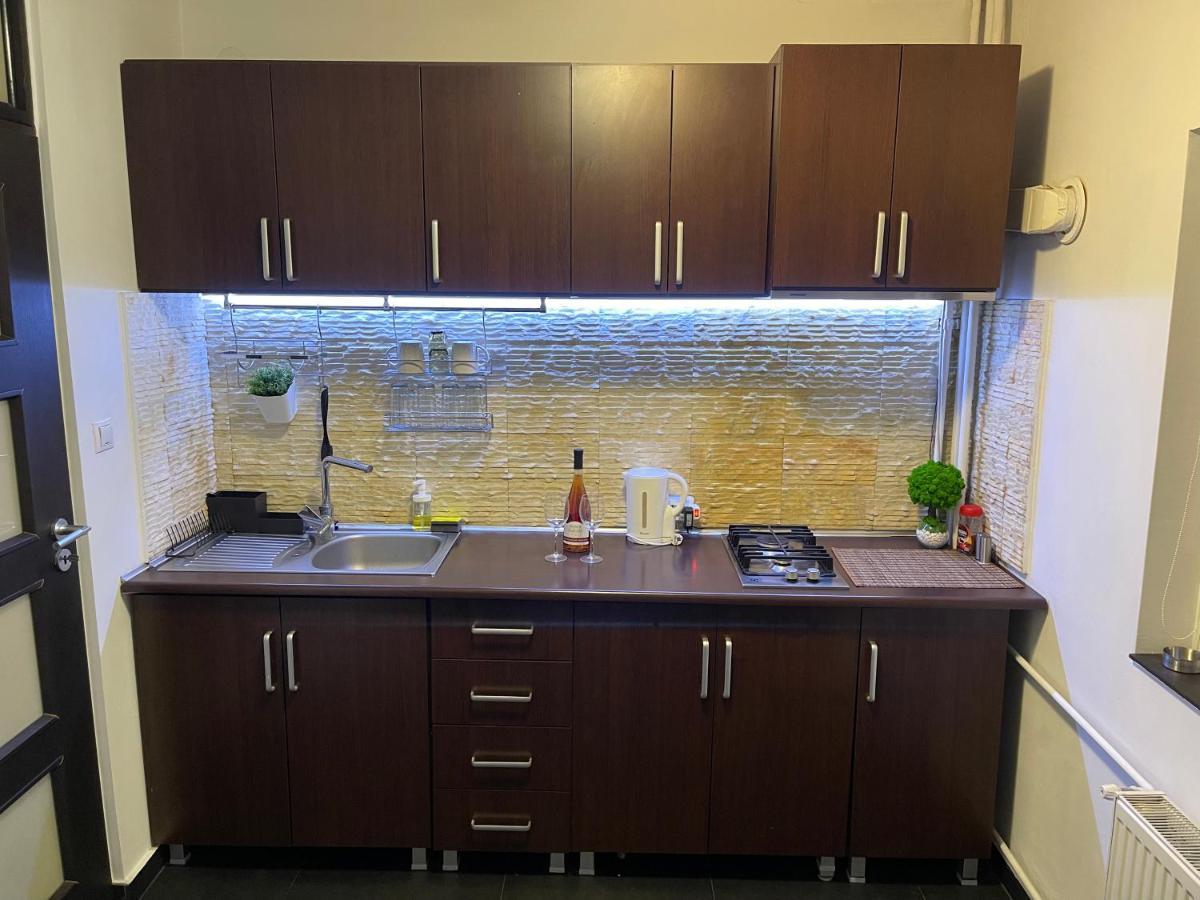 Sunset Luxury Apartment Near Unirii Square Bucureşti Exterior foto
